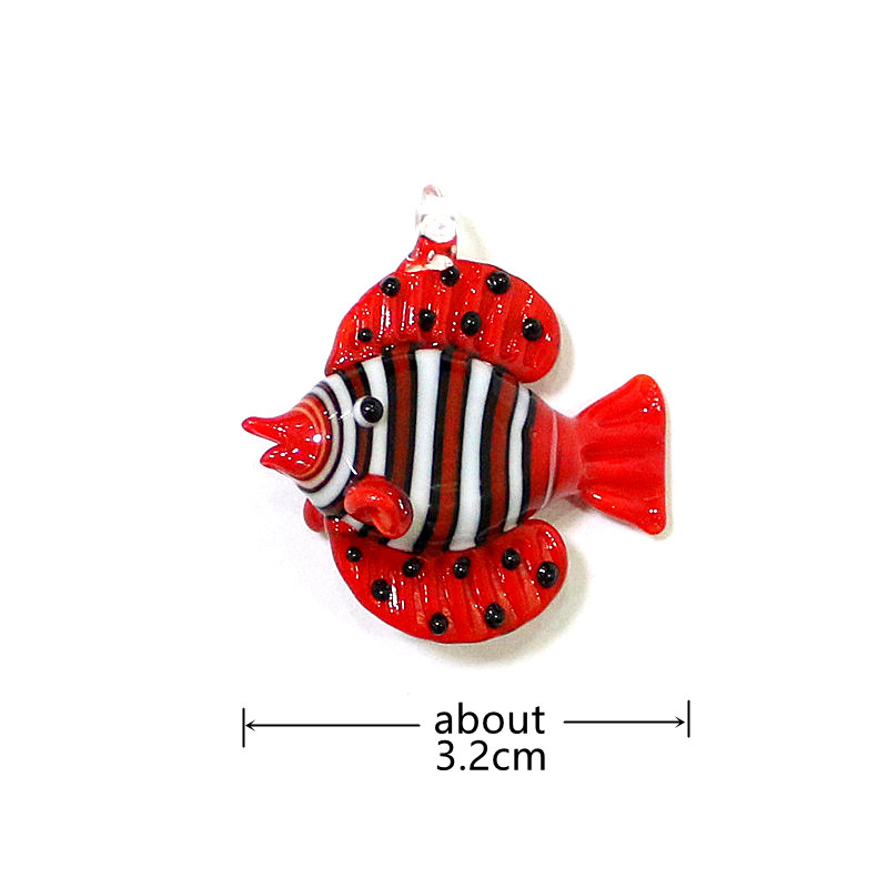 Kleurrijke miniatuur glazen vi - Marine Aquarium Orp recensie en prijs